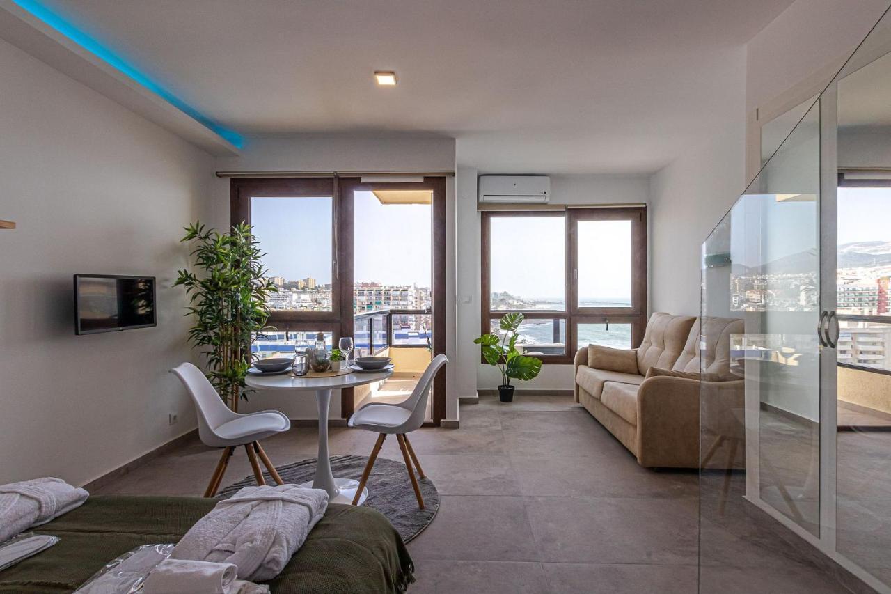 Beachfront With Spectacular Views And Swimming Pool Apartamento
