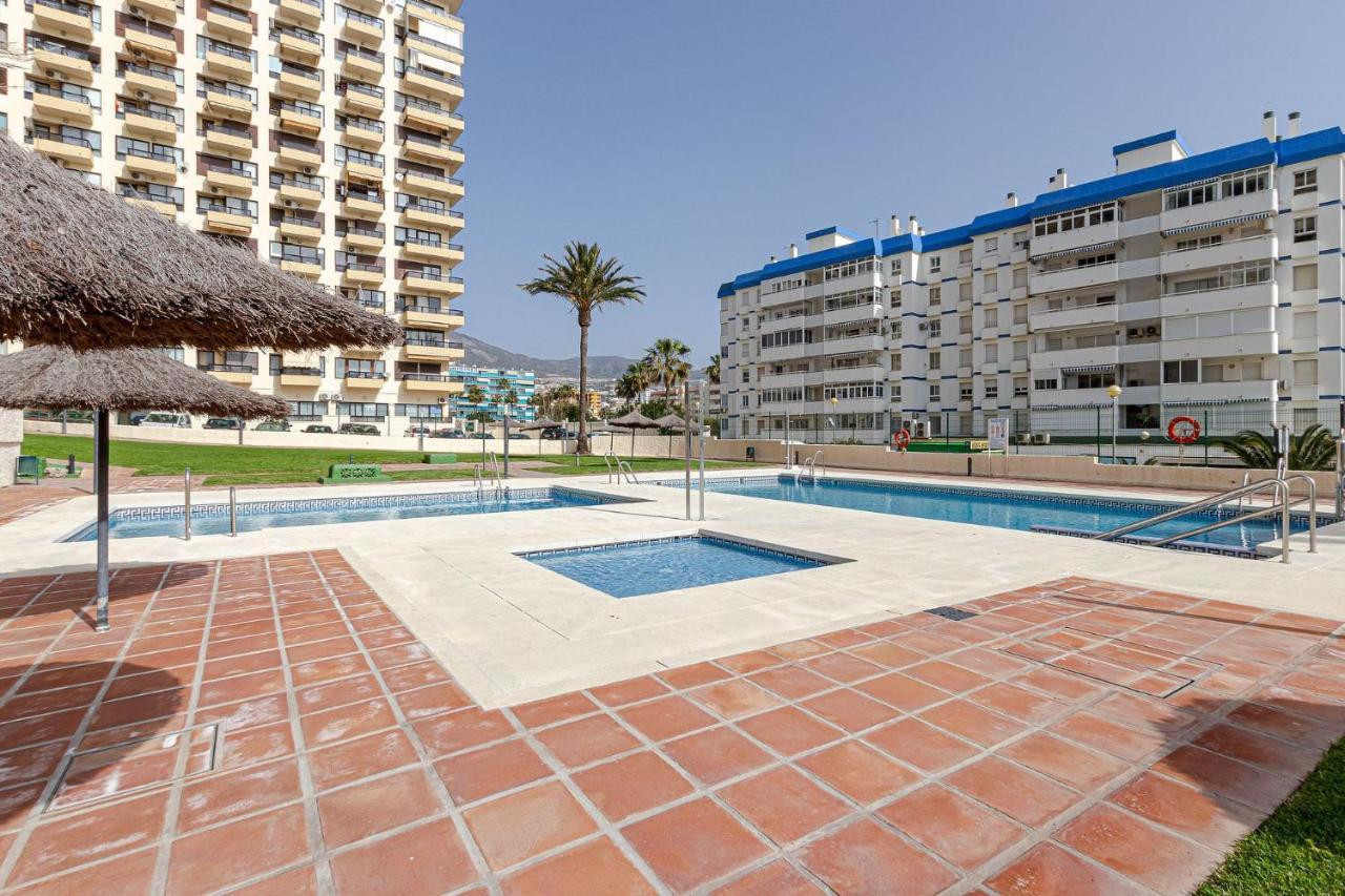 Beachfront With Spectacular Views And Swimming Pool *